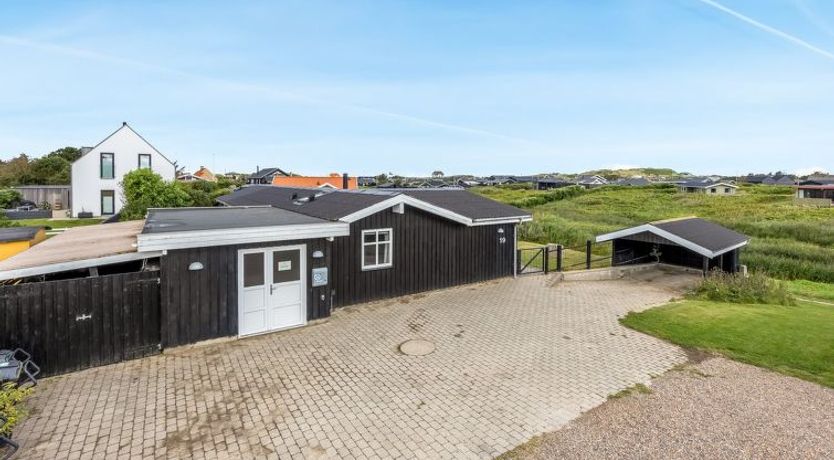 Photo of "Fabio" - 450m from the sea