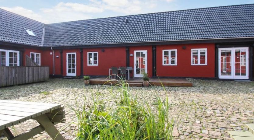 Photo of "Manfred" - 6km from the sea