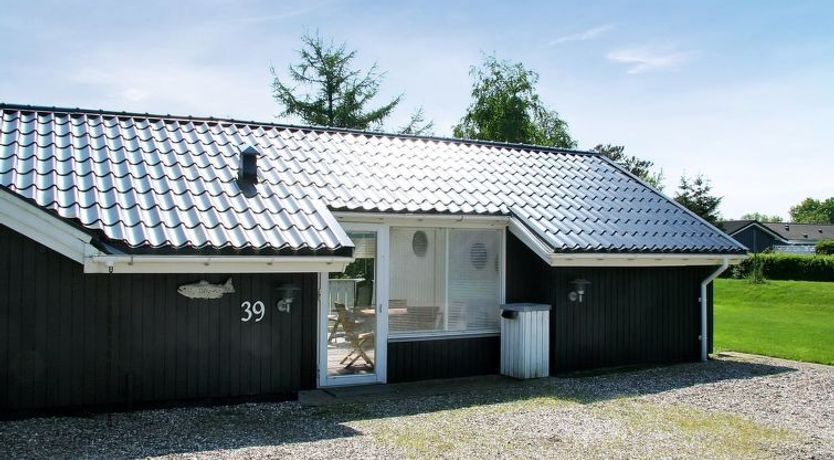 Photo of "Vrage" - 800m from the sea