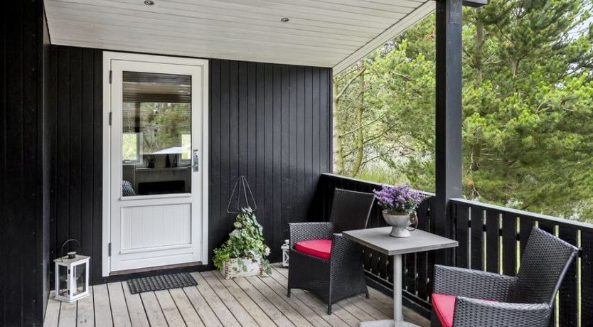 Photo of "Emeline" - 1.7km from the sea