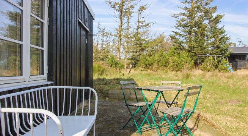 Photo of "Nestori" - 950m from the sea