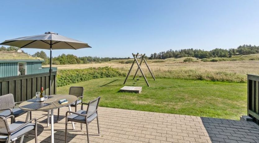 Photo of "Elsabet" - 750m from the sea