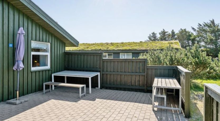 Photo of "Elsabet" - 750m from the sea