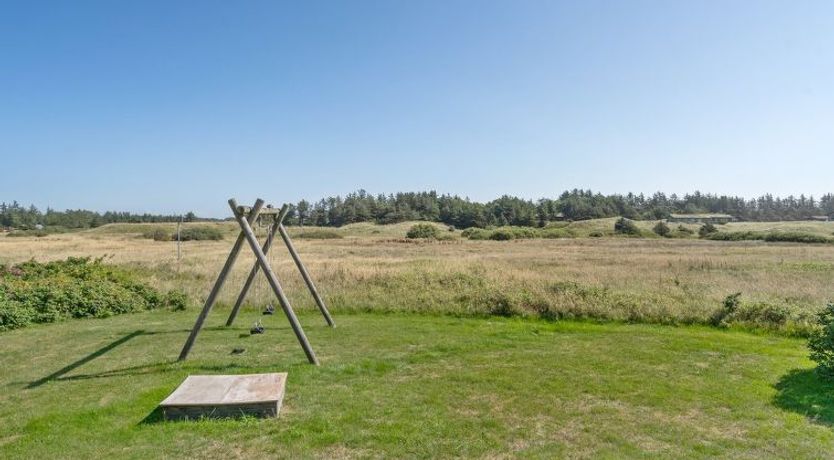 Photo of "Elsabet" - 750m from the sea