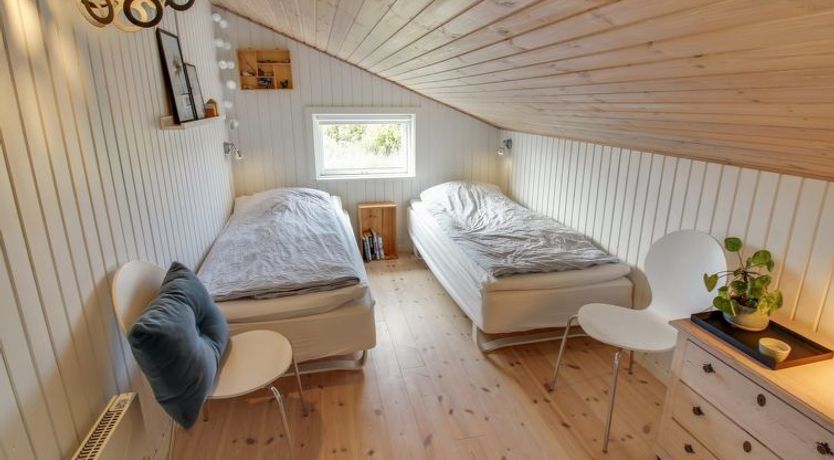 Photo of "Dodo" - 500m from the sea