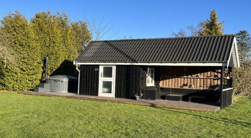 Photo of "Annegret" - 250m from the sea