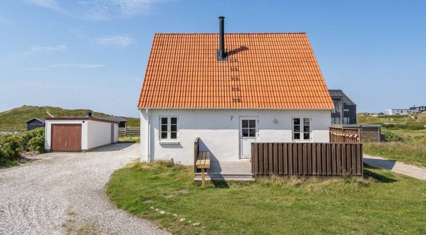 Photo of "Bernice" - 150m from the sea