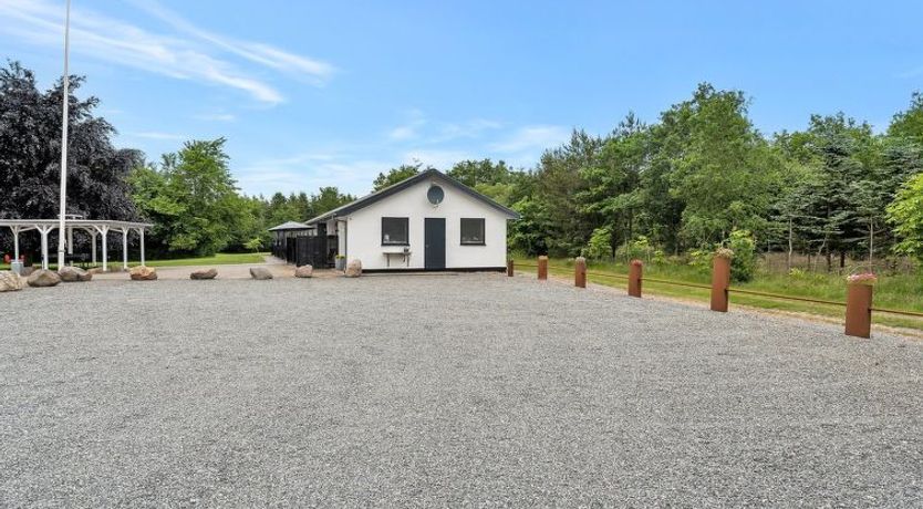 Photo of "Arne" - 20km from the sea