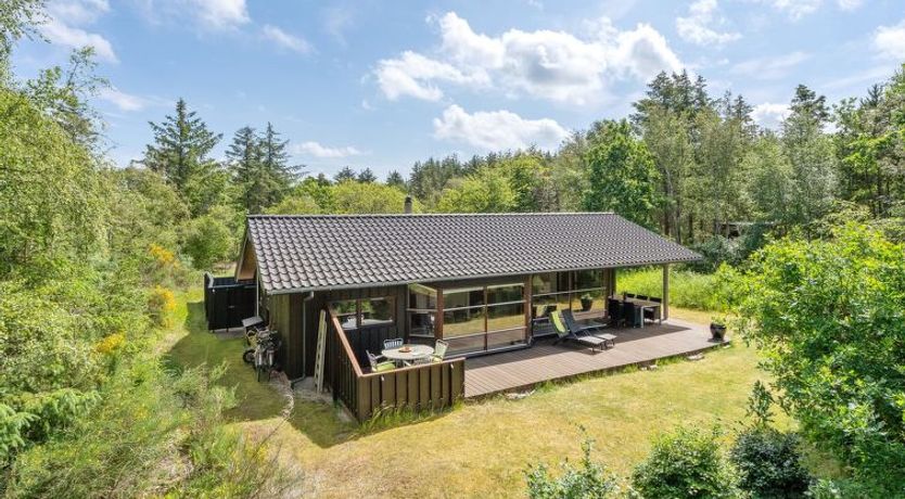 Photo of "Angja" - 800m from the sea