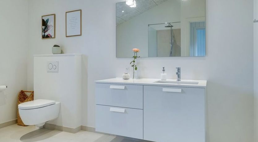 Photo of "Helli" - 650m from the sea