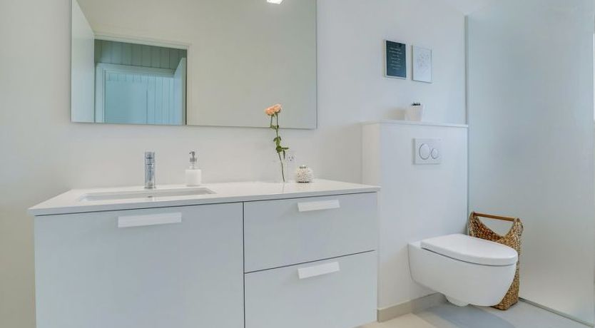 Photo of "Helli" - 650m from the sea