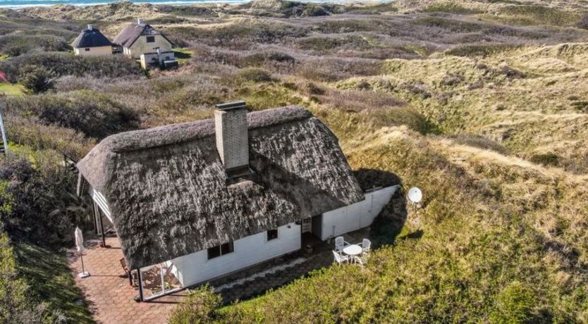 Photo of "Emiline" - 250m from the sea