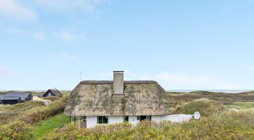 Photo of "Emiline" - 250m from the sea