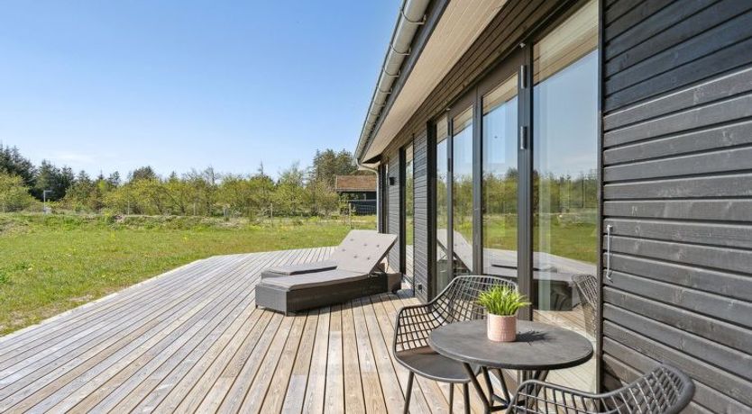 Photo of "Fredrika" - 1.5km from the sea