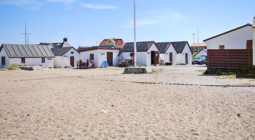 Photo of "Nani" - 900m from the sea