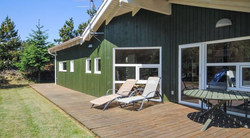 Photo of "Heggi" - 900m from the sea