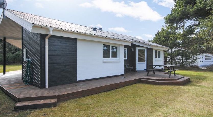 Photo of "Albrekt" - 500m from the sea