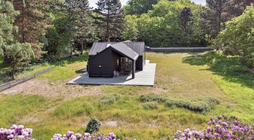 Photo of "Ella" - 1.2km to the fjord