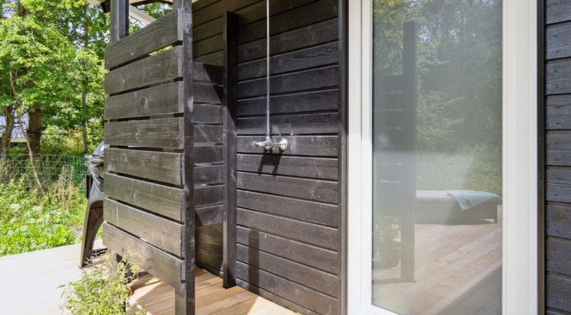 Photo of "Jonnhild" - 450m from the sea