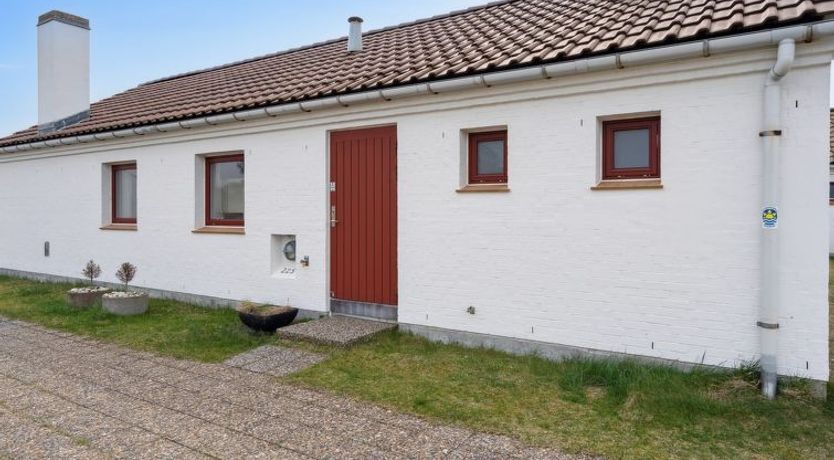 Photo of "Viena" - 400m from the sea