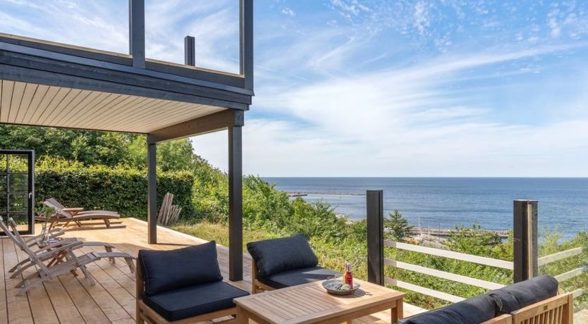 Photo of "Thormoth" - 200m from the sea