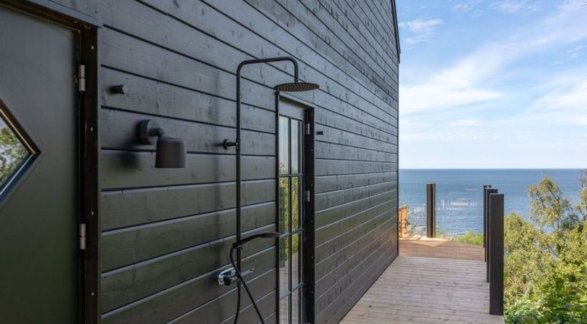 Photo of "Thormoth" - 200m from the sea