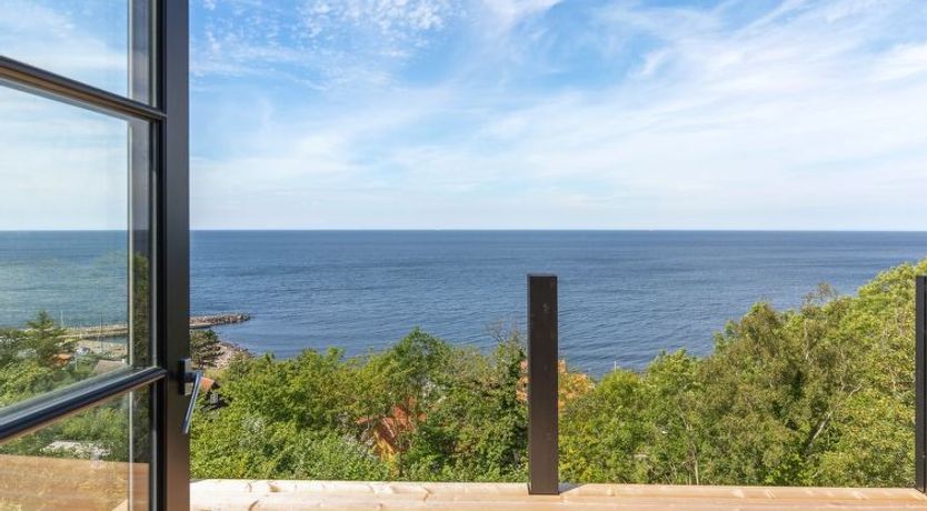 Photo of "Thormoth" - 200m from the sea