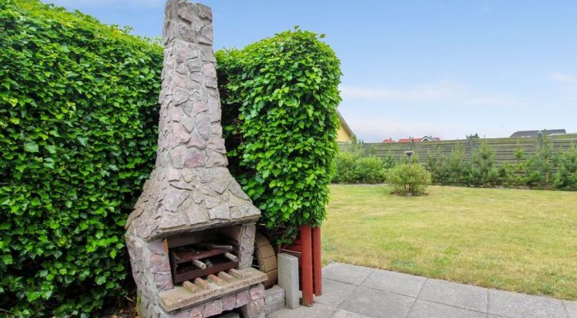 Photo of "Ehmi" - 500m from the sea