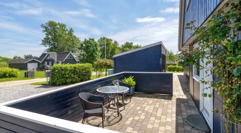 Photo of "Edvia" - 700m to the fjord