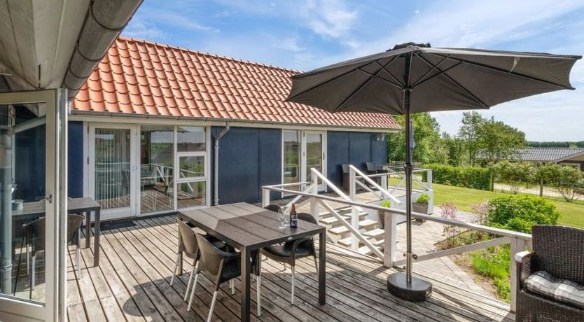 Photo of "Edvia" - 700m to the fjord