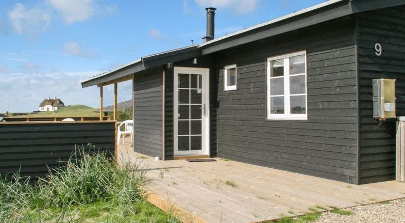 Photo of "Adelita" - 100m from the sea