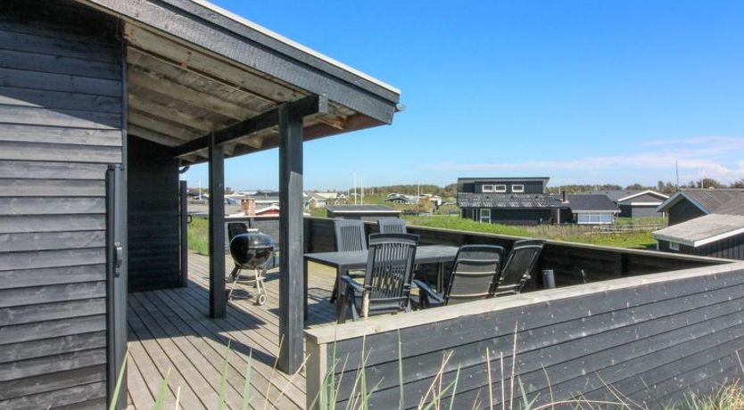 Photo of "Adelita" - 100m from the sea