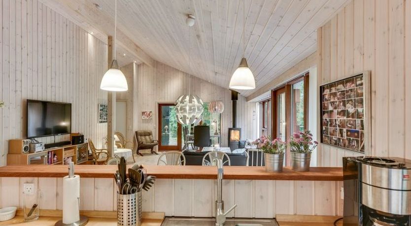 Photo of "Nelie" - 40km from the sea