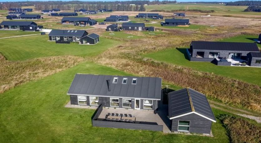 Photo of "Kirsi" - 1.6km from the sea