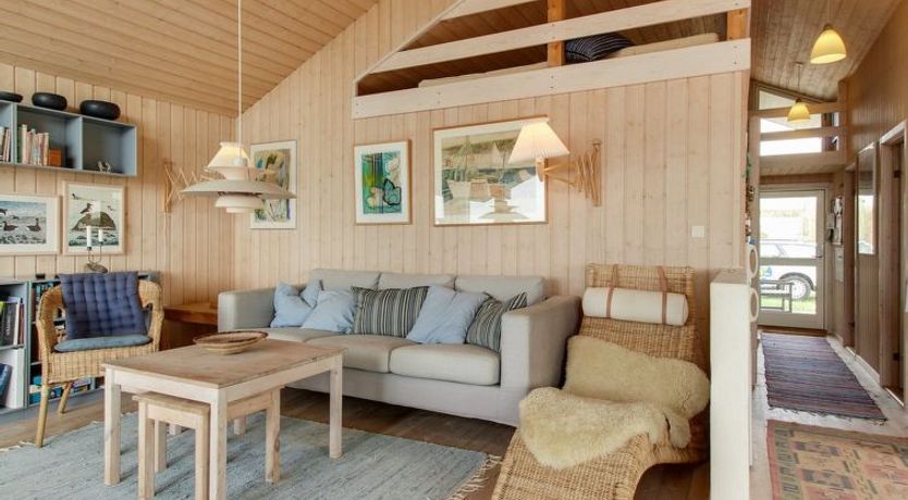 Photo of "Eunike" - 220m from the sea