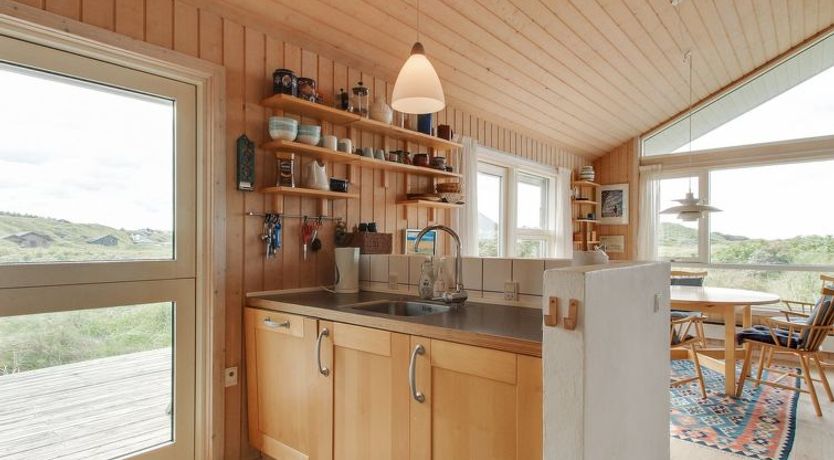 Photo of "Eunike" - 220m from the sea