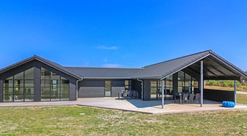 Photo of "Juho" - 900m from the sea