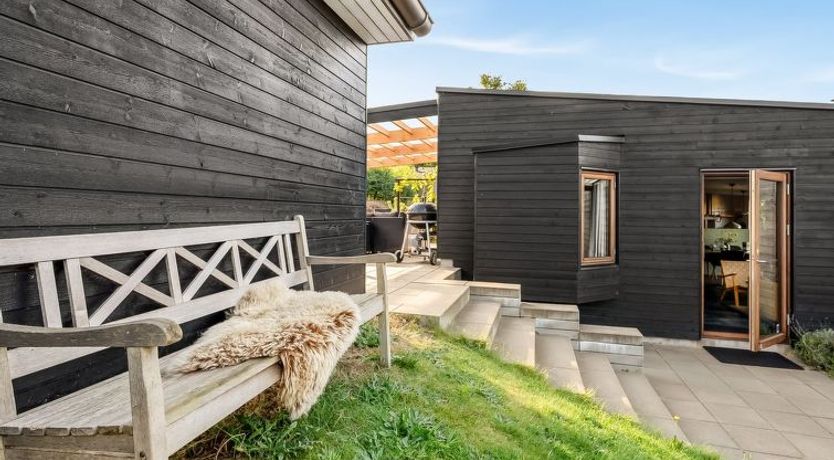 Photo of "Eila" - 400m from the sea