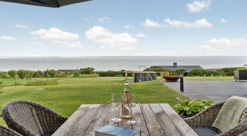 Photo of "Alyna" - 200m from the sea