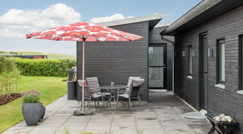 Photo of "Alyna" - 200m from the sea