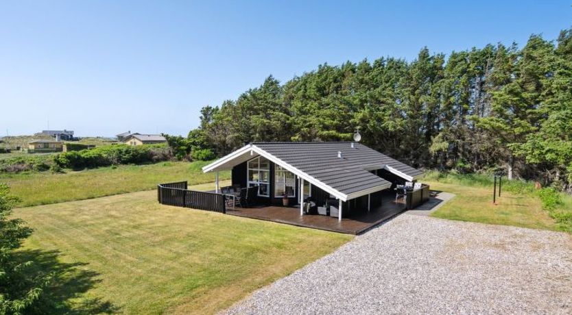 Photo of "Ilka" - 375m from the sea