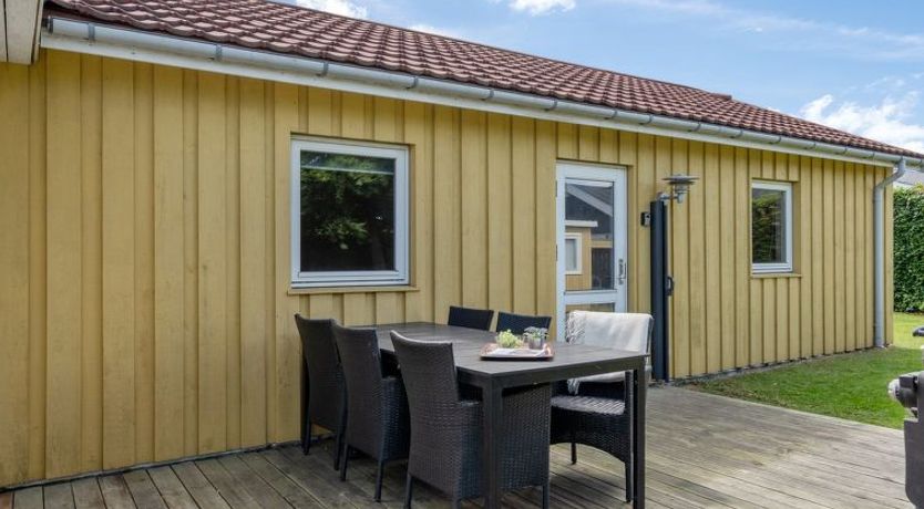 Photo of "Mainart" - 200m from the sea