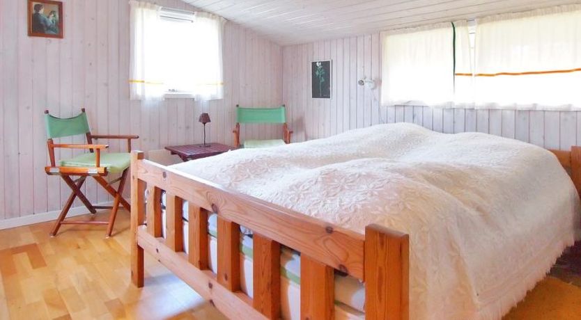 Photo of "Axilen" - 1km from the sea