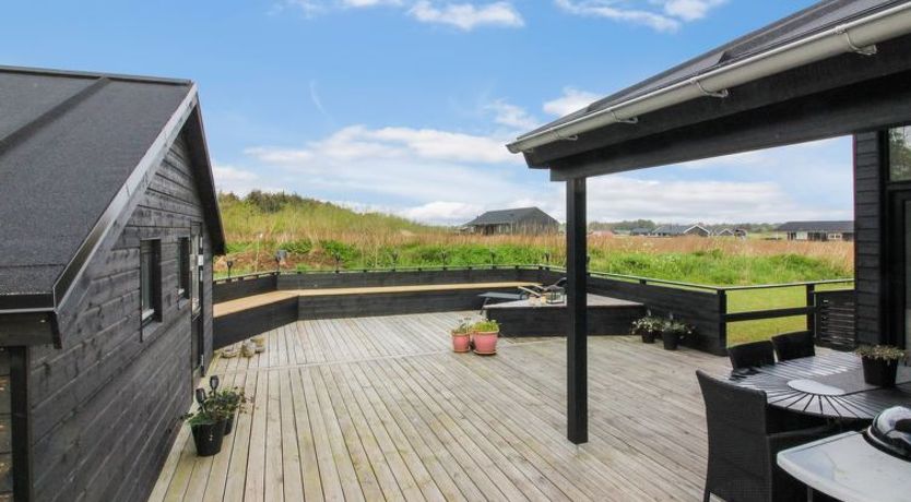 Photo of "Aldina" - 1.5km from the sea