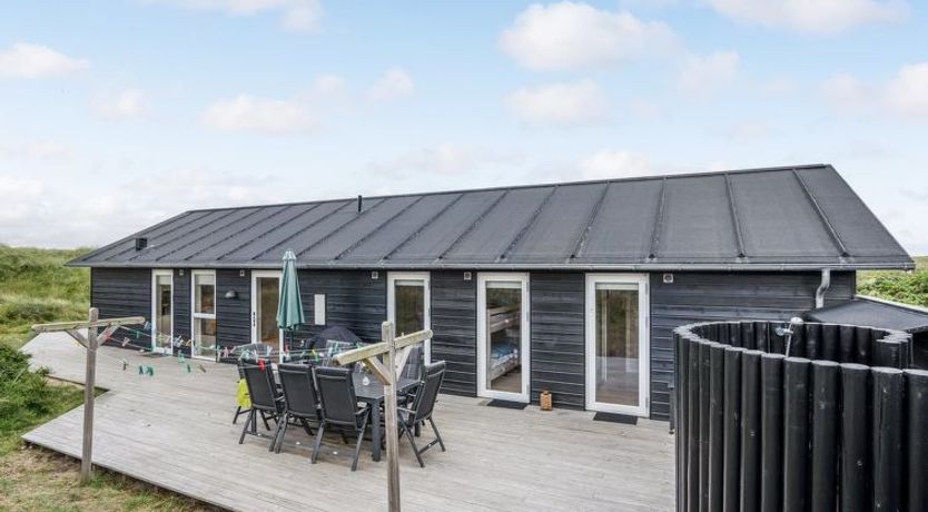 Photo of "Marthine" - 200m from the sea