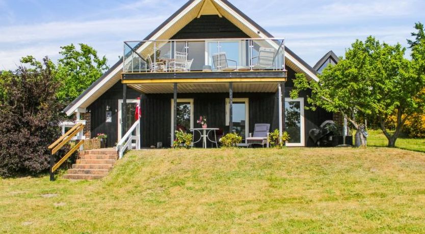 Photo of "Rawald" - 200m from the sea