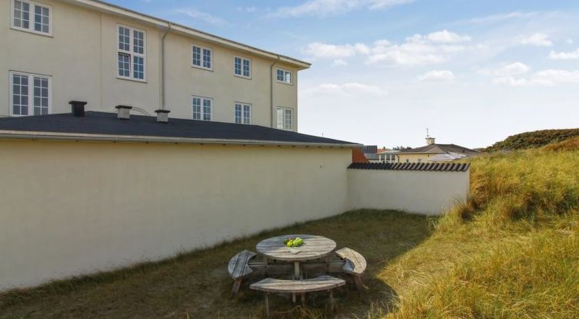 Photo of "Lenaya" - 75m from the sea