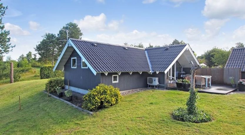 Photo of "Stefani" - 1km from the sea