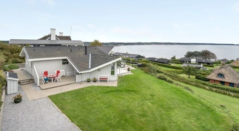 Photo of "Eilen" - 250m from the sea