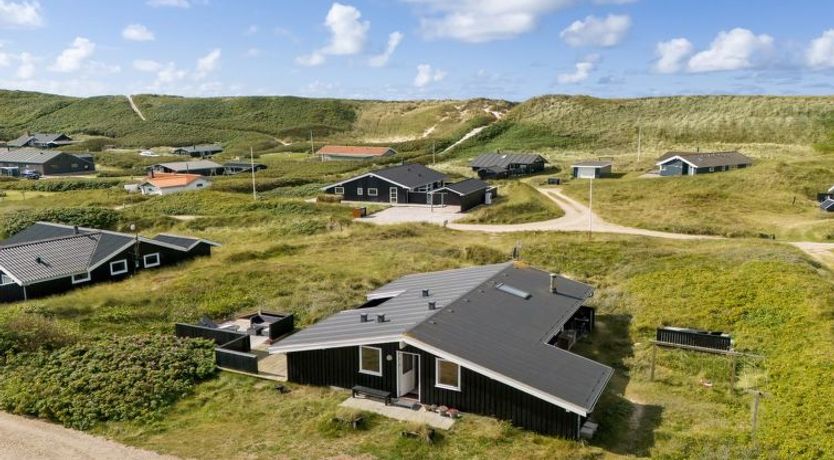 Photo of "Friedel" - 150m from the sea